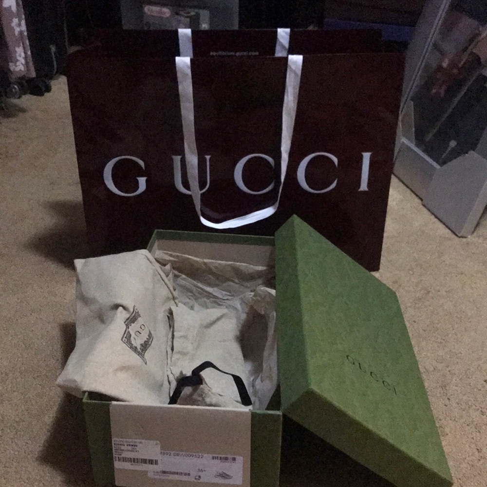 Gucci shoes box, dust bag and shopping bag